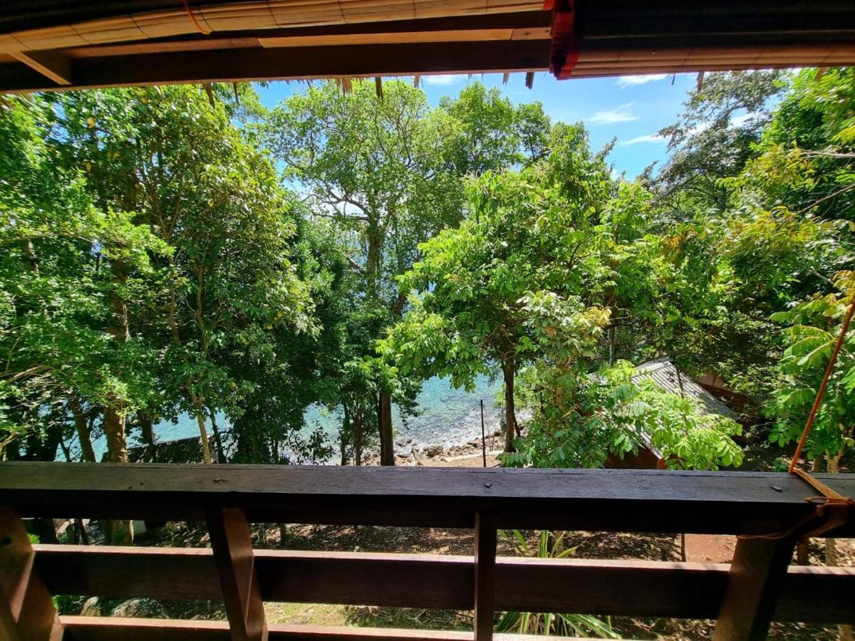 Treetop Guesthouse And Bungalows Sabang  Bagian luar foto