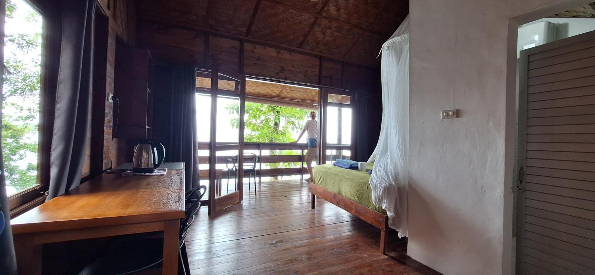 Treetop Guesthouse And Bungalows Sabang  Bagian luar foto