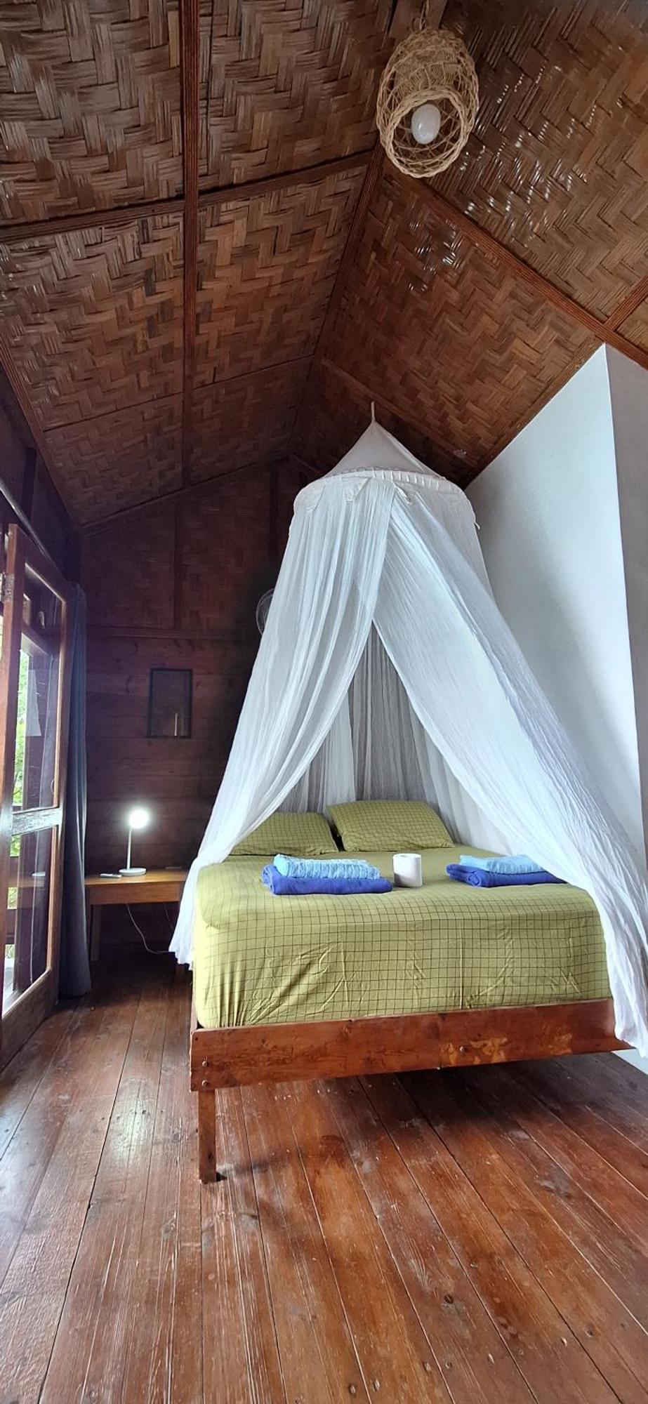 Treetop Guesthouse And Bungalows Sabang  Bagian luar foto