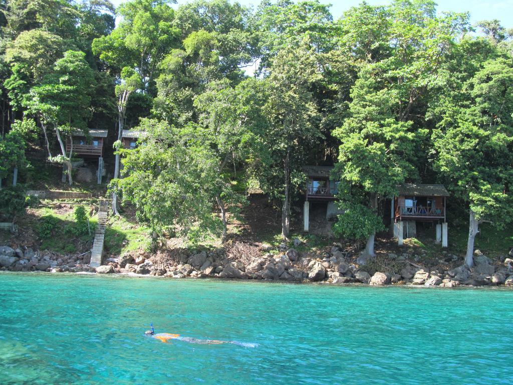 Treetop Guesthouse And Bungalows Sabang  Bagian luar foto